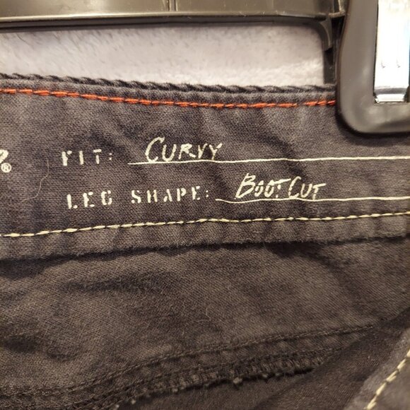 Eddie Bauer Womans 16 black Dark corduroy pants Curvy Fit bootcut Rise 10.5 - Picture 10 of 16